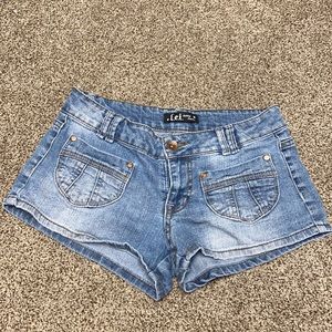 LEI denim shorts size 5